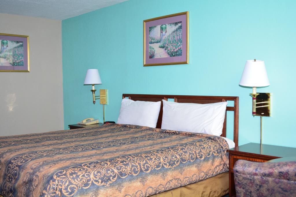 Red Carpet Inn And Suites Scranton Exteriér fotografie
