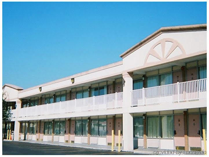 Red Carpet Inn And Suites Scranton Exteriér fotografie