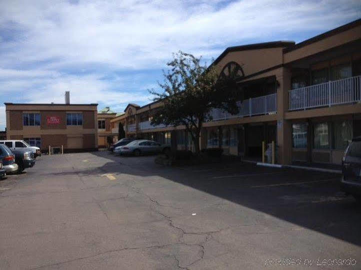 Red Carpet Inn And Suites Scranton Exteriér fotografie